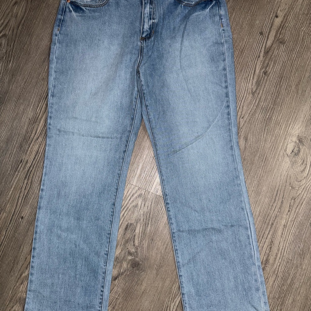 Sneak Peek Vintage Light Blue Jeans